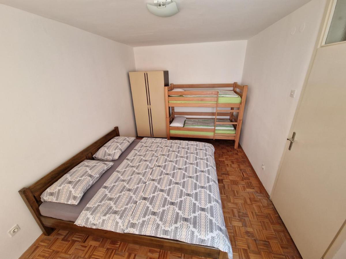 Bugojno Stan Apartment ภายนอก รูปภาพ